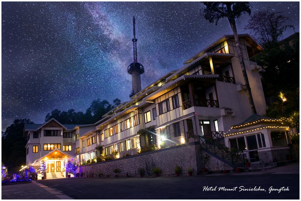 Hotel Mount Siniolchu, 甘托克 外观 照片